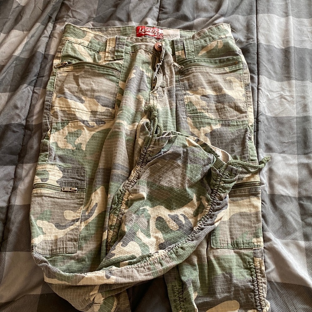 Vintage camo jeans